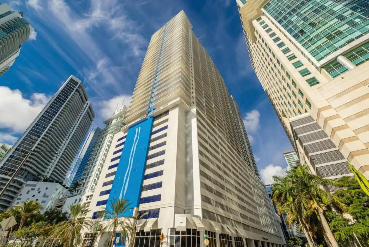 Upscale Brickell 3 Bedroom With Water Views And Free Parking Miami Eksteriør billede