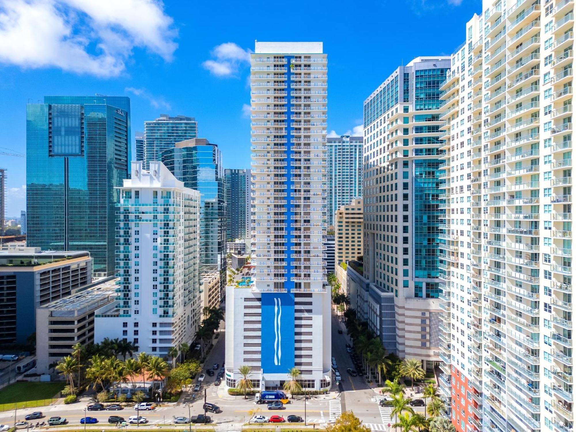 Upscale Brickell 3 Bedroom With Water Views And Free Parking Miami Eksteriør billede