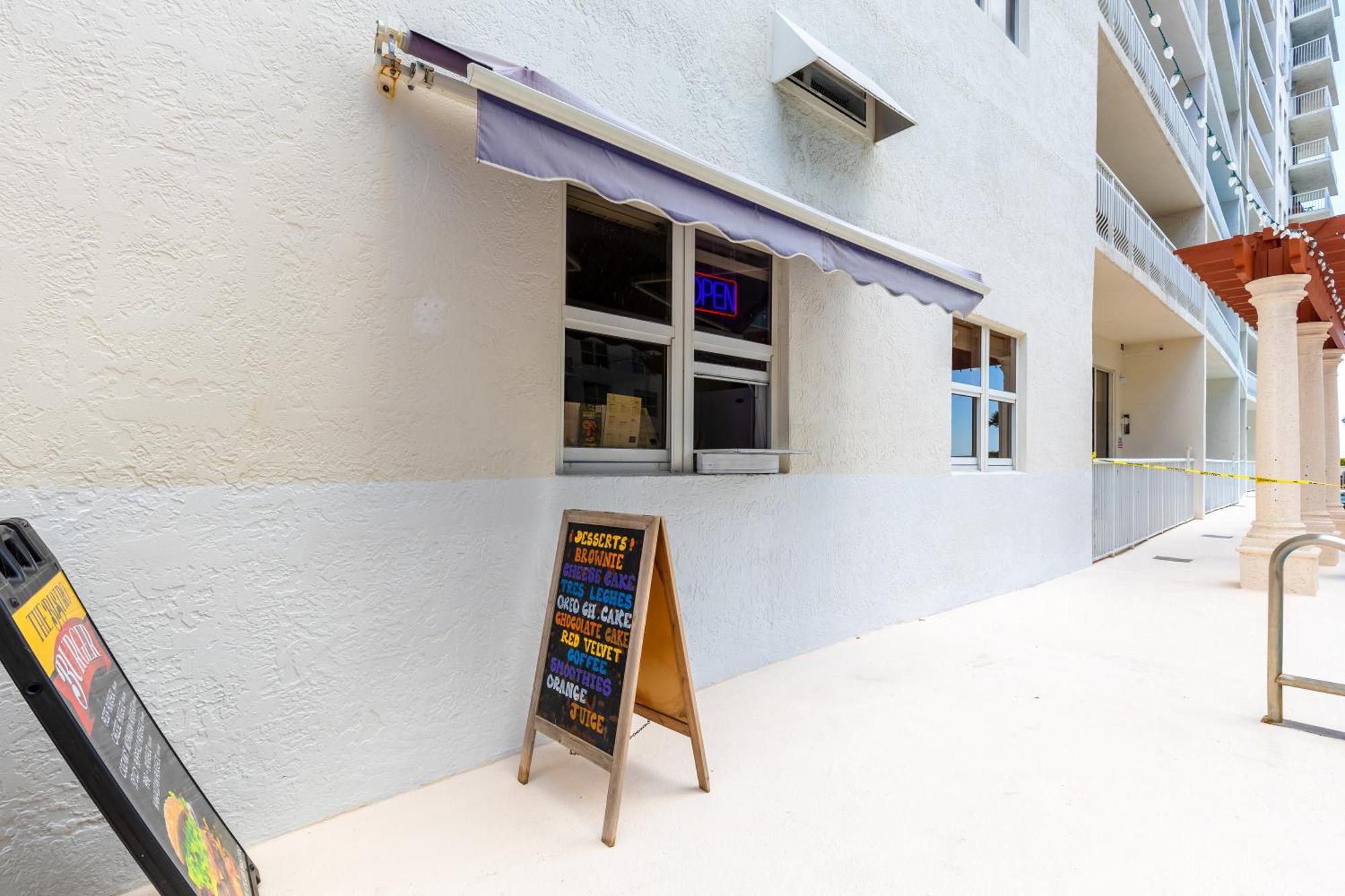 Upscale Brickell 3 Bedroom With Water Views And Free Parking Miami Eksteriør billede